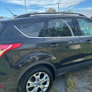 صورة 9 لـ 2013 FORD ESCAPE SEL