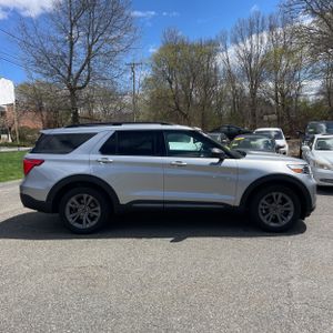 FORD EXPLORER XLT - 10