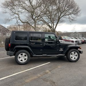 JEEP WRANGLER UNLIMITED SAHARA - 10