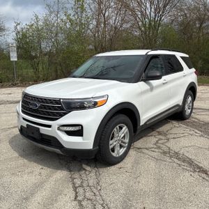FORD EXPLORER XLT - 1