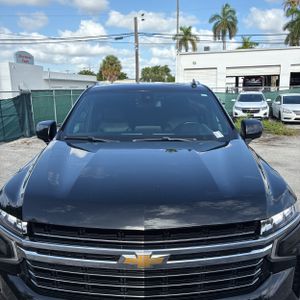 2023 Chevrolet SUBURBAN LT thumbnail 15