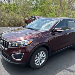 KIA SORENTO LX V6 - 2