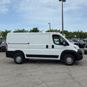2025 RAM PROMASTER 2500 TRADESMAN — фото 10