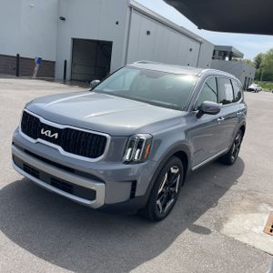 KIA TELLURIDE - 1
