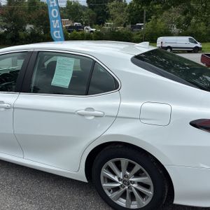 2023 Toyota CAMRY LE 照片 6