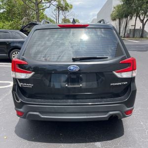 SUBARU FORESTER BASE - 7