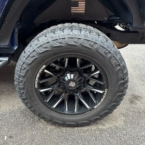 صورة 18 لـ 2013 JEEP WRANGLER UNLIMITED SAHARA