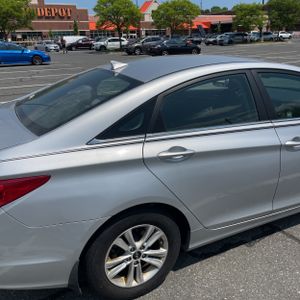 HYUNDAI SONATA GLS - 9