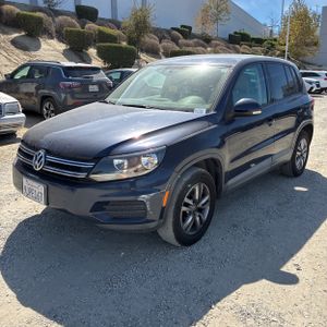 2012 Volkswagen TIGUAN S 照片 1