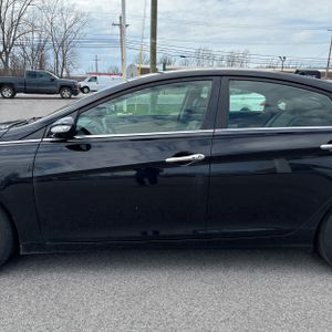 HYUNDAI SONATA LIMITED - 4