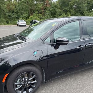 2024 Chrysler PACIFICA HYBRID S APPEARANCE PKG 照片 2