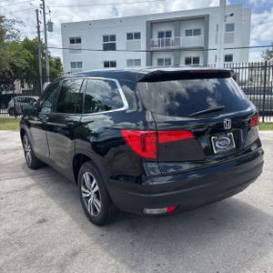 HONDA PILOT EX - 5