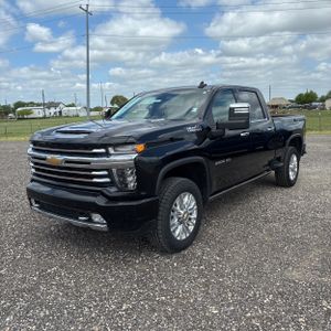 CHEVROLET SILVERADO 2500HD HIGH COUNTRY - 1