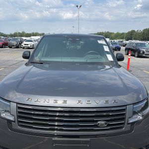 2025 LAND Rover RANGE ROVER P615 SV thumbnail 15
