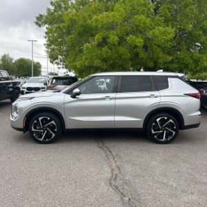 MITSUBISHI OUTLANDER ES 2.5 2WD - 3