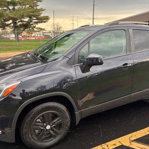 CHEVROLET TRAX LT - 2