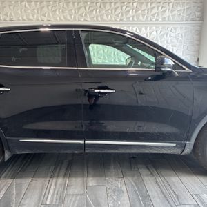 صورة 9 لـ 2017 Lincoln MKX RESERVE