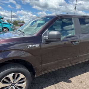 FORD F-150 XL - 2