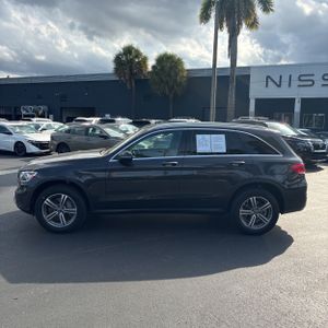 2022 Mercedes-BENZ GLC 照片 3