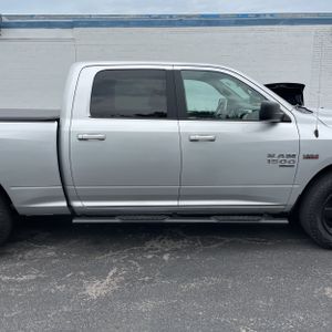 صورة مصغرة 11 لـ 2019 RAM 1500 CLASSIC SLT