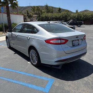 FORD FUSION SE - 5