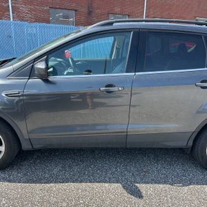 FORD ESCAPE SEL - 4