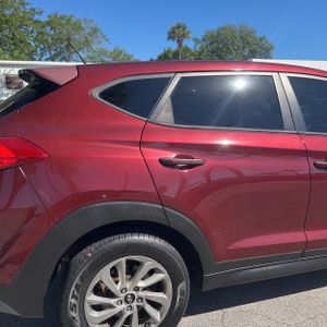 HYUNDAI TUCSON SE - 9