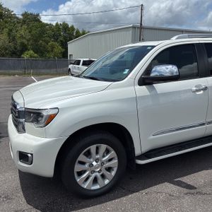 2021 Toyota SEQUOIA PLATINUM photo 2