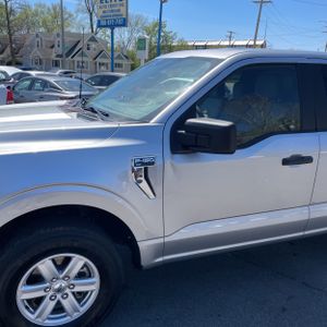 FORD F-150 XLT - 2