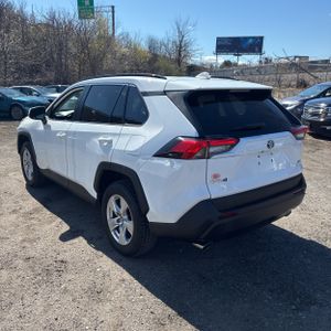 TOYOTA RAV4 - 5