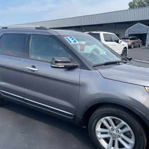 صورة مصغرة 13 لـ 2013 FORD EXPLORER XLT