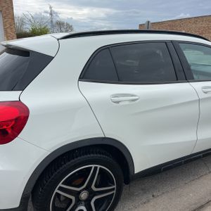 MERCEDES-BENZ GLA-CLASS - 9