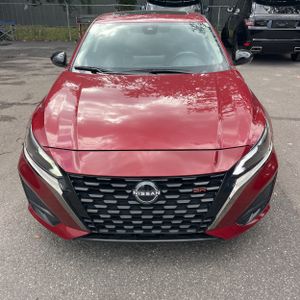 صورة 14 لـ 2025 Nissan ALTIMA SR