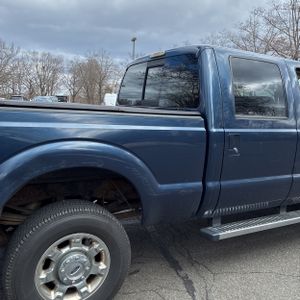 FORD F-250 SUPER DUTY LARIAT - 9
