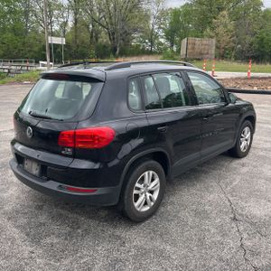 VOLKSWAGEN TIGUAN 2.0T S 4MOTION - 8