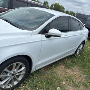 FORD FUSION SE - 2