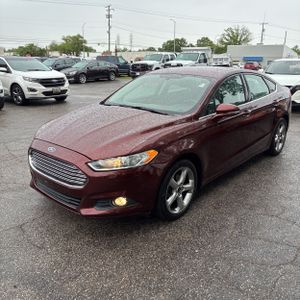 FORD FUSION SE - 1