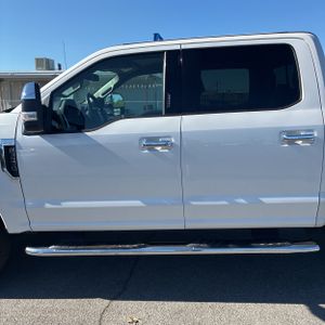 FORD F-250 SUPER DUTY LARIAT - 4