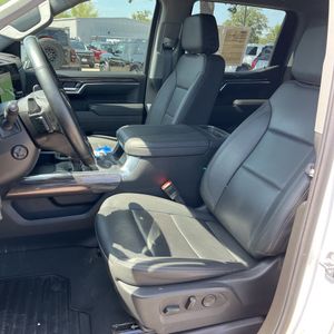 2025 Chevrolet SILVERADO 1500 LTZ — миниатюра 32
