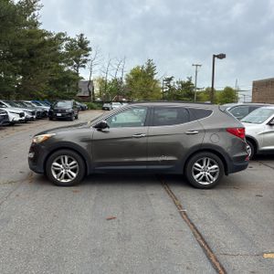 HYUNDAI SANTA FE - 3