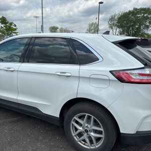 FORD EDGE SEL - 6