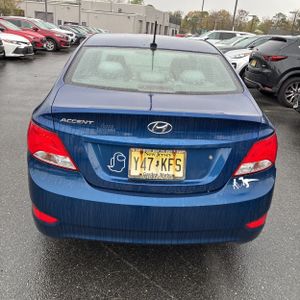 HYUNDAI ACCENT SE - 7