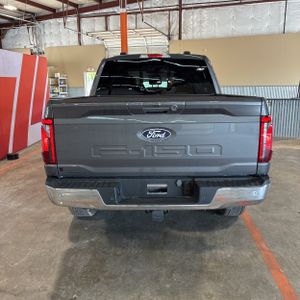 صورة 5 لـ 2024 FORD F-150 XLT