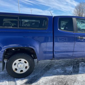 CHEVROLET COLORADO WORK TRUCK - 9