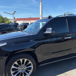 CADILLAC ESCALADE ESV PREMIUM LUXURY - 2
