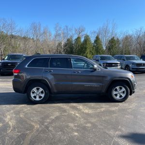 JEEP GRAND CHEROKEE LAREDO - 10