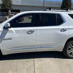 2023 Chevrolet TRAVERSE HIGH COUNTRY 照片 4