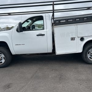 CHEVROLET SILVERADO - 4