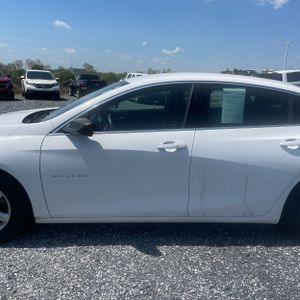 CHEVROLET MALIBU LS - 4