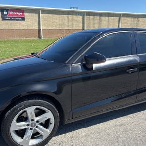 Audi A3 2.0T Premium - 2